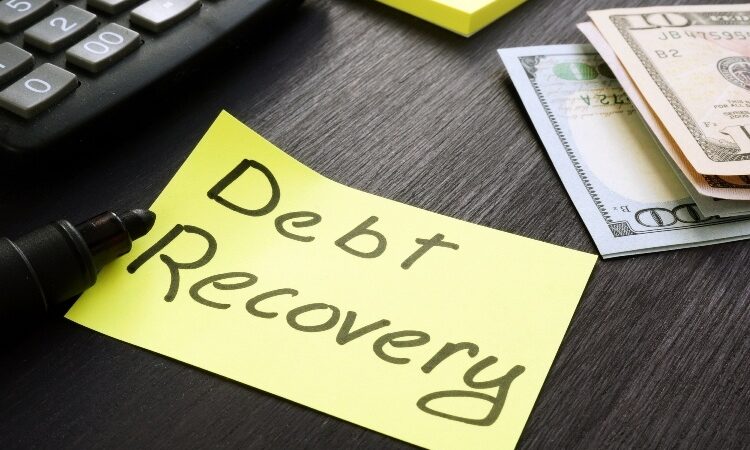 Independent collections vs. outsourcing debt recovery