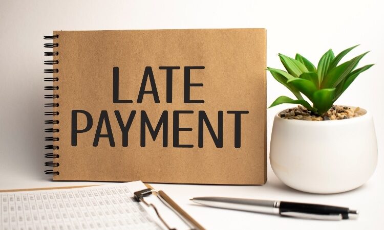 Should I stop supplying late payment customers