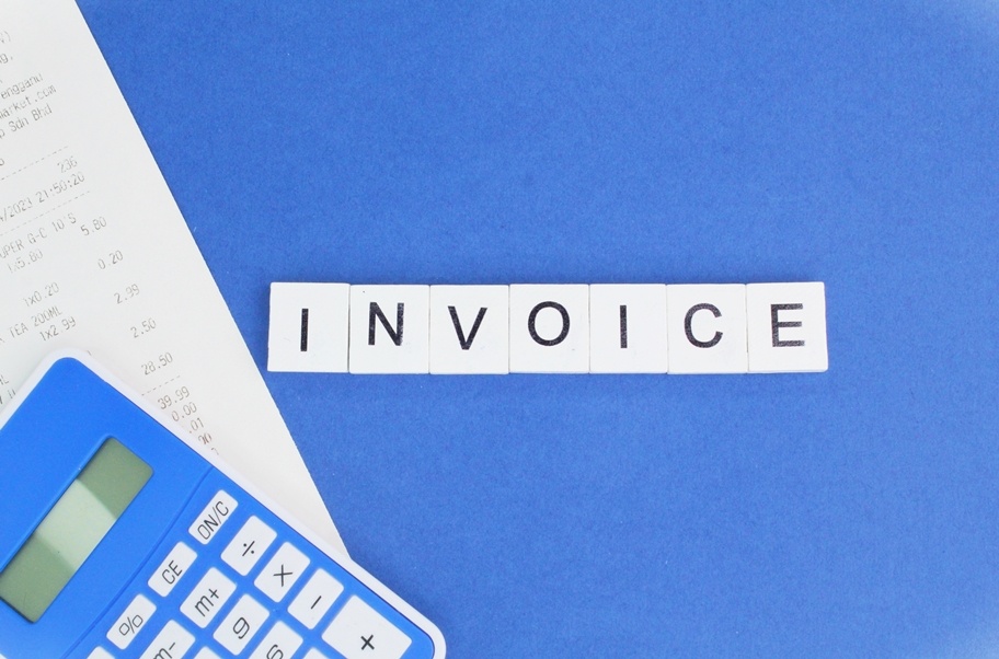 When should an invoice be issued?