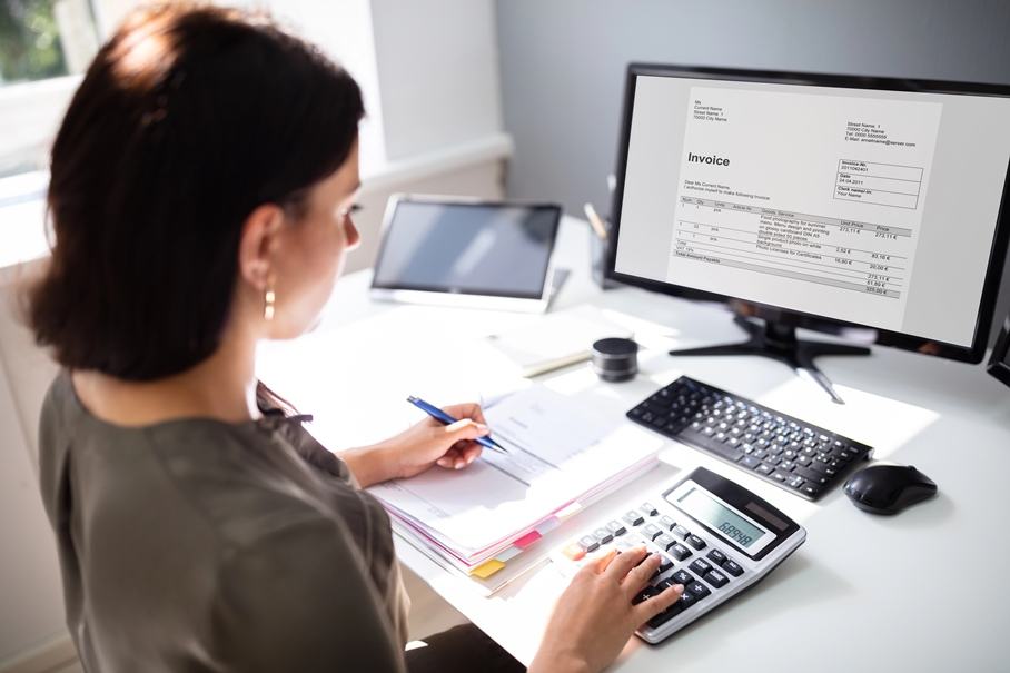 The Difference Between an Invoice and a Bill